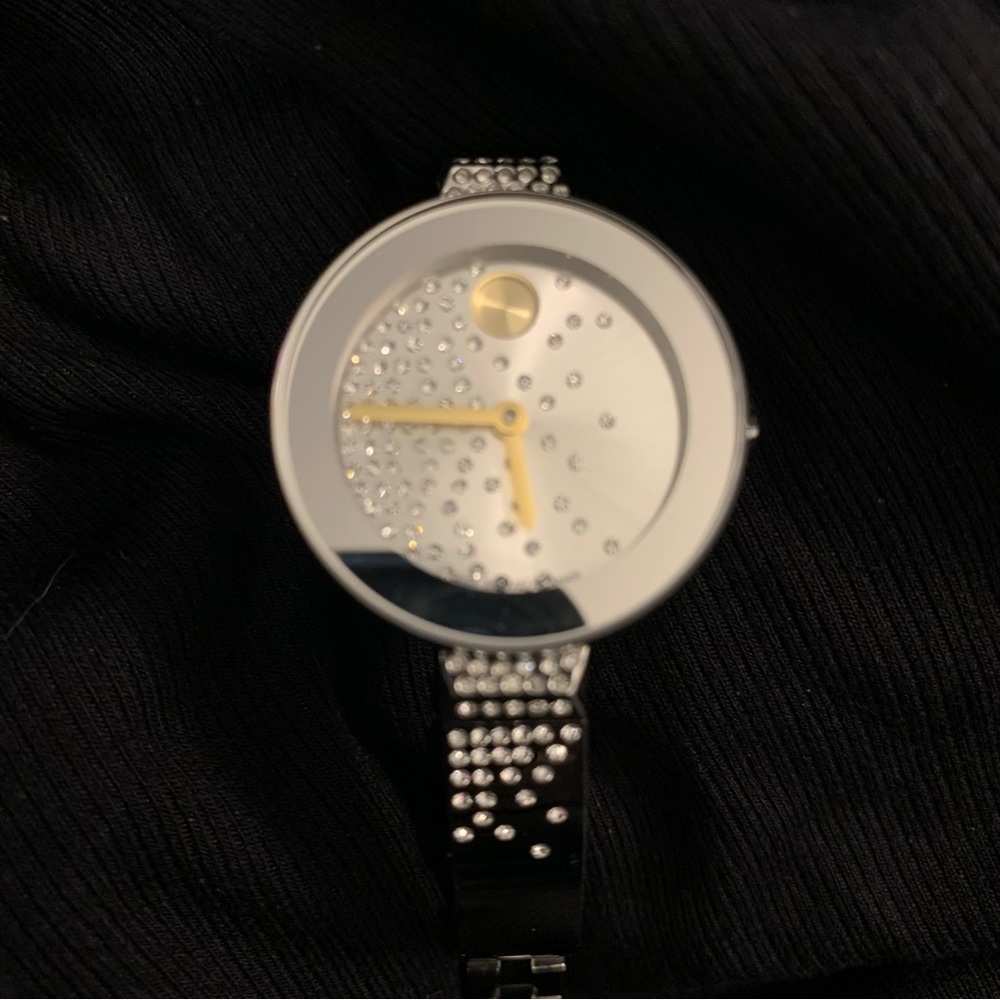 UNUSED - MOVADO BOLD SILVER BANGLE WATCH WITH CRYSTAL ACCENTS -  BASICALLY NEW!